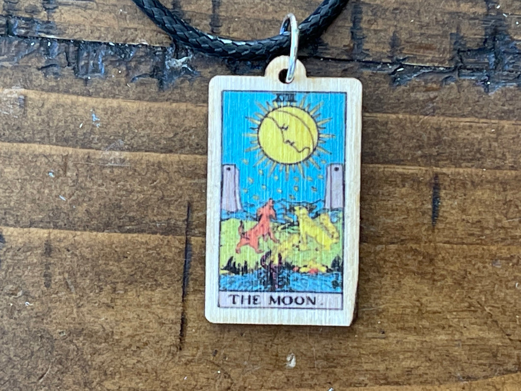 Tarot - The Moon Necklace